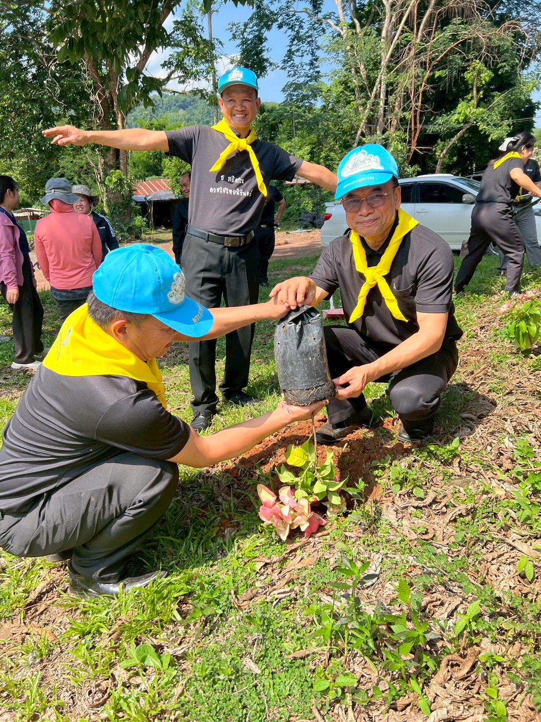 โครงการจิตอาสาปรับปรุงภูมิทัศน์และพัฒนาสิ่งแวดล้อม